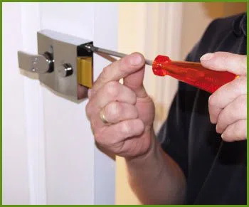 Vernon Rockville Locksmith Vernon Rockville, CT 860-359-9164 - 5a-lock-smiths
